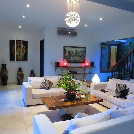 Villa Lebah Ungasan Esterno foto